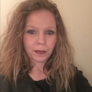 Meet your Posher, Karla